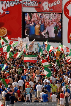 2006-07-09 Milano 284 Campioni del Mondo